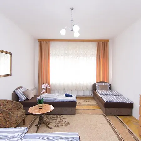 Apartment Old Town *